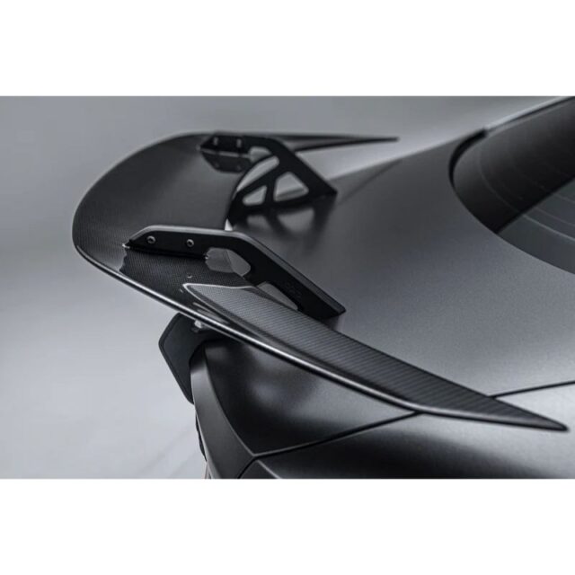 Adro BMW G82 M4 AT-S SWAN NECK WING