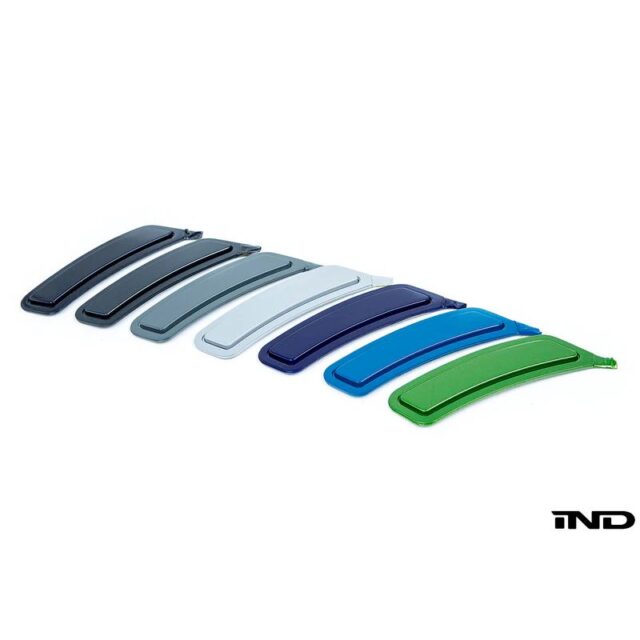 IND F8X M3 / M4 Painted Front Reflector Set